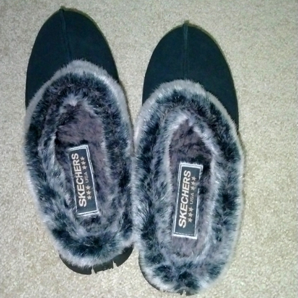 Sketchers Clog Fortress